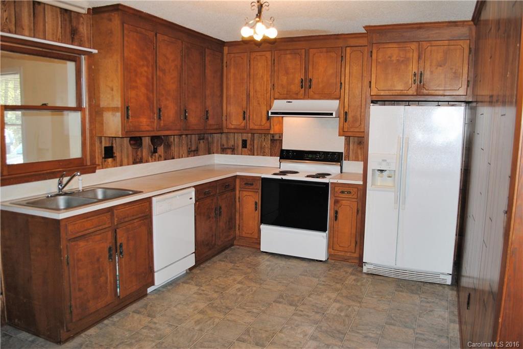 455 Menius Road China Grove, NC 28023 - Photo 3 of 24 Gallery Image 3