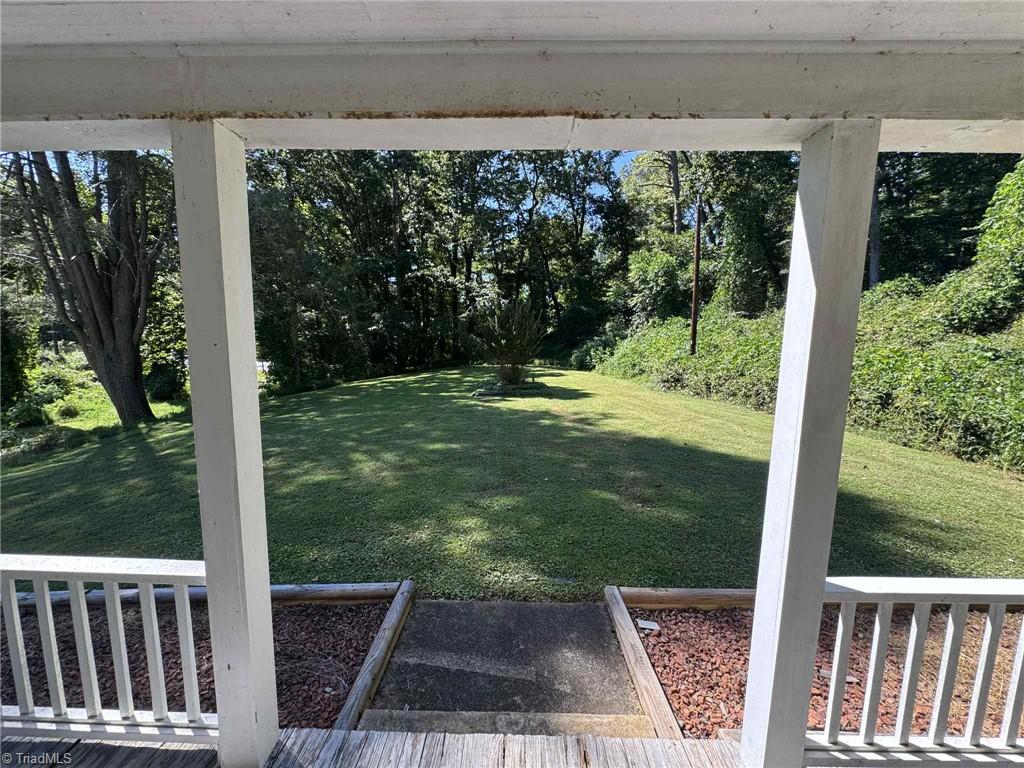 362 Pegram Street Elkin, NC 28621 - Photo 11 of 32