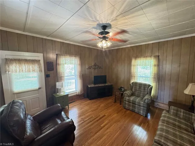 $140,000 | 362 Pegram Street, Elkin, NC 28621
