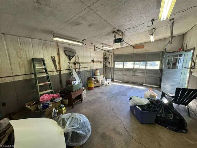 $140,000 | 362 Pegram Street, Elkin, NC 28621