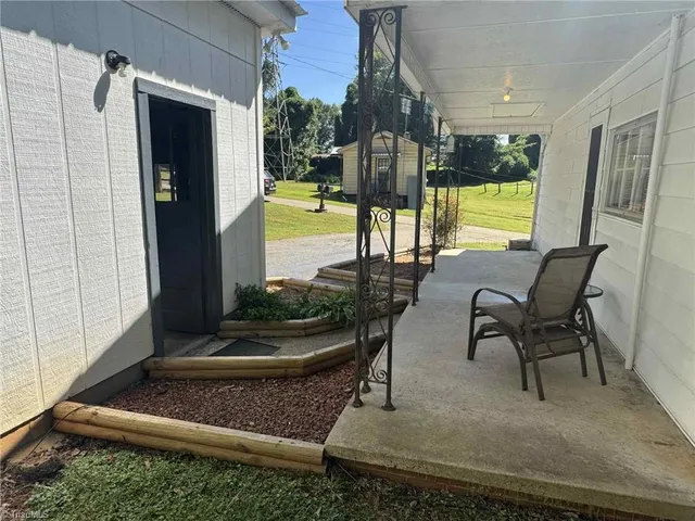 $140,000 | 362 Pegram Street, Elkin, NC 28621