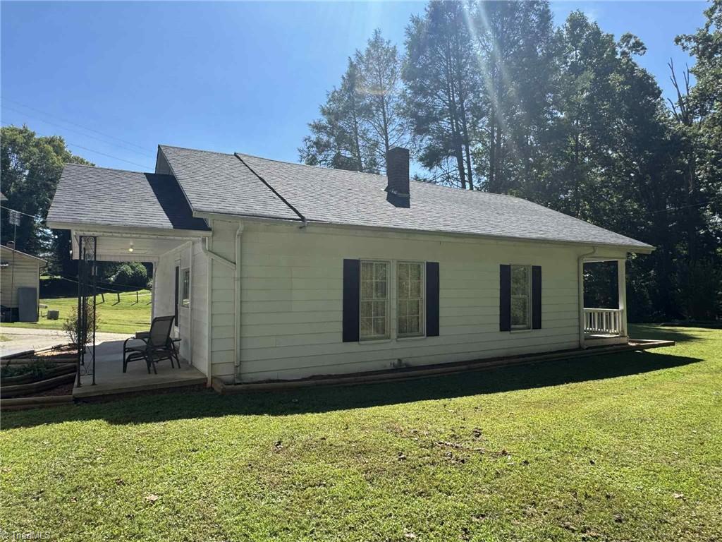 362 Pegram Street Elkin, NC 28621 - Photo 9 of 32