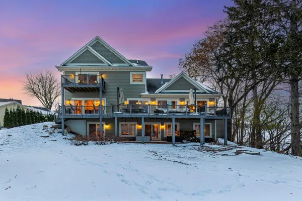 $3,150,000 | 3396 Kings Point Road, Excelsior, MN 55331