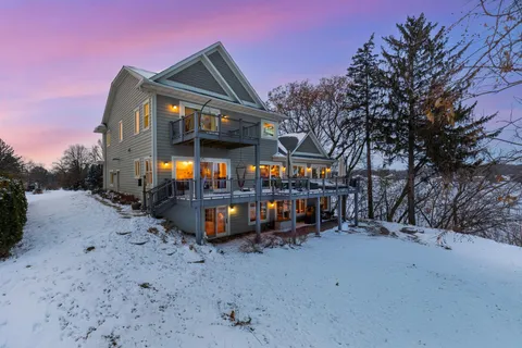$3,150,000 | 3396 Kings Point Road, Excelsior, MN 55331