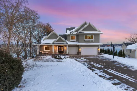$3,150,000 | 3396 Kings Point Road, Excelsior, MN 55331