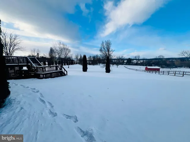 a view of a terrace view