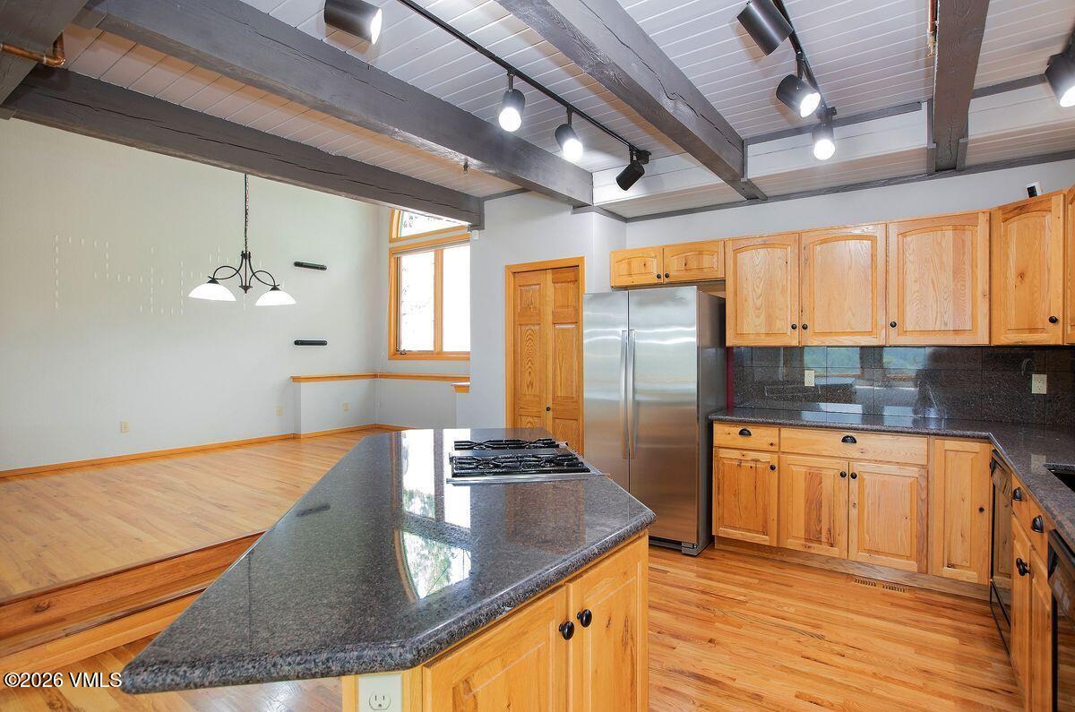 1410 Buffehr Creek Road, Unit B Vail, CO 81657 - Photo 8 of 31 photo_offline_012