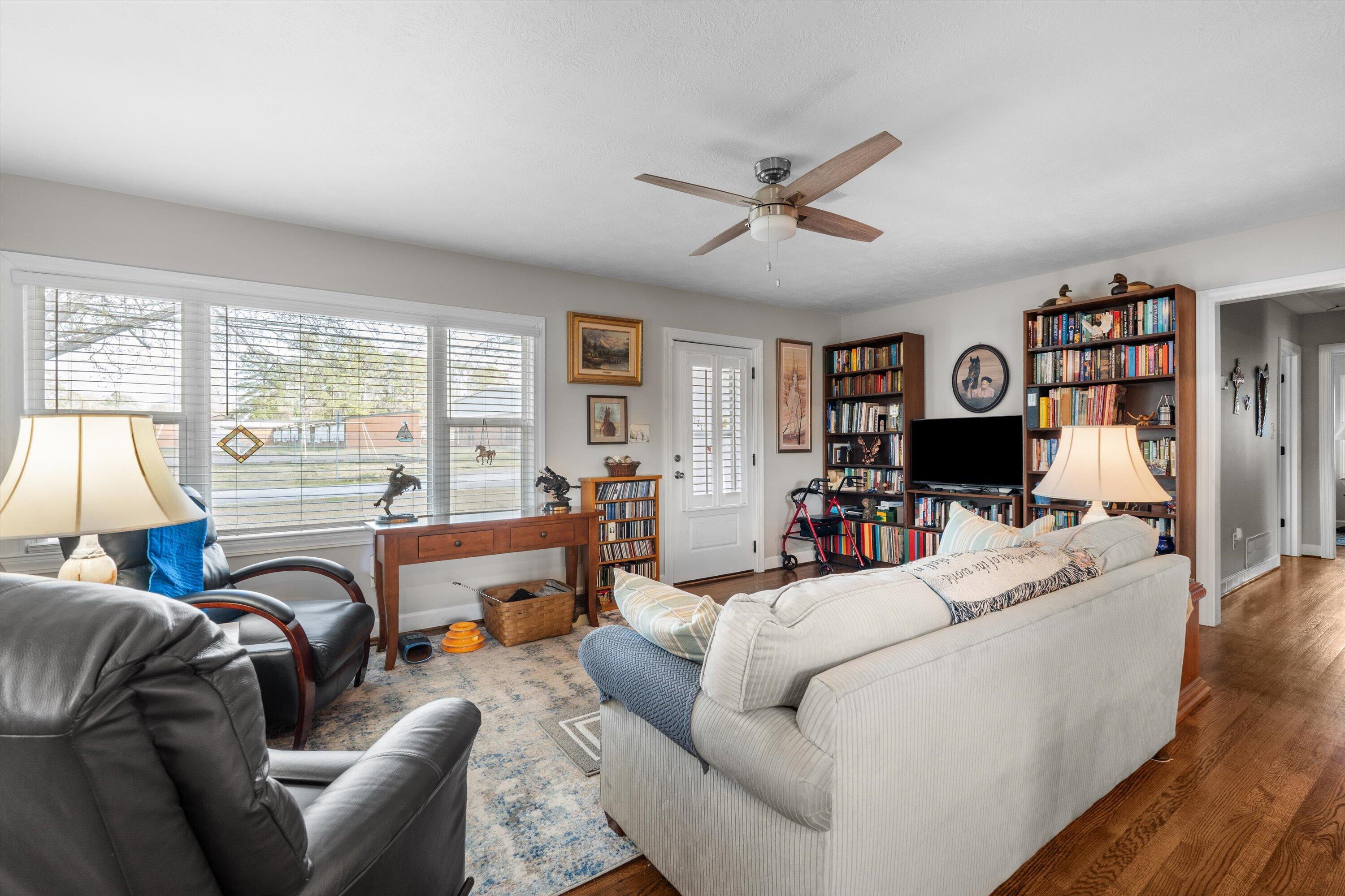 403 Fluker Street Thomson, GA 30824 - Photo 11 of 45 26-AIV08639
