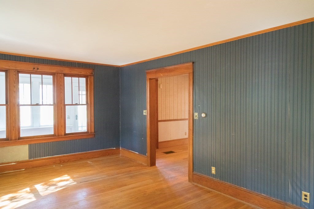 333 River Drive Hadley, MA 01035 - Photo 12 of 28