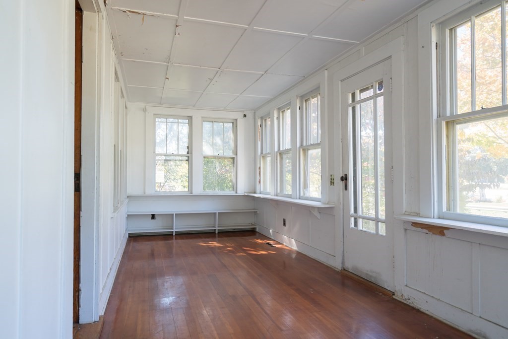 333 River Drive Hadley, MA 01035 - Photo 13 of 28