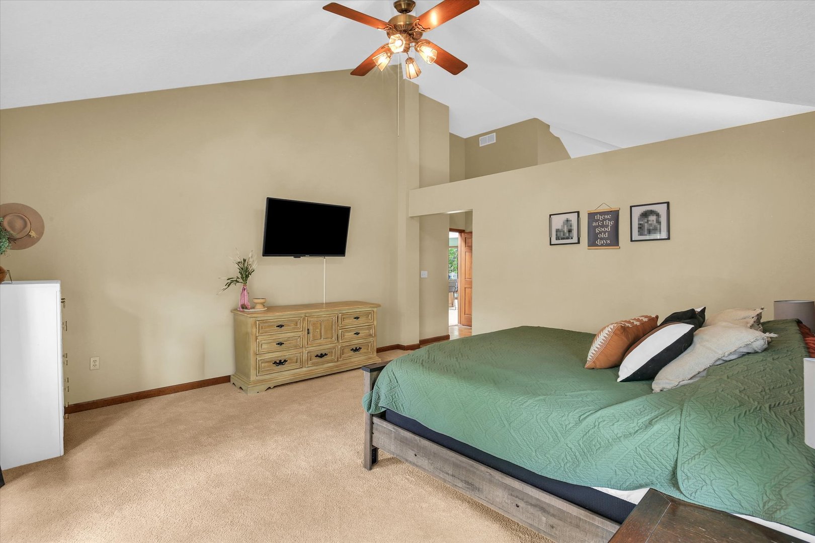 5353 Bailey Avenue Clinton, IL 61727 - Photo 25 of 72