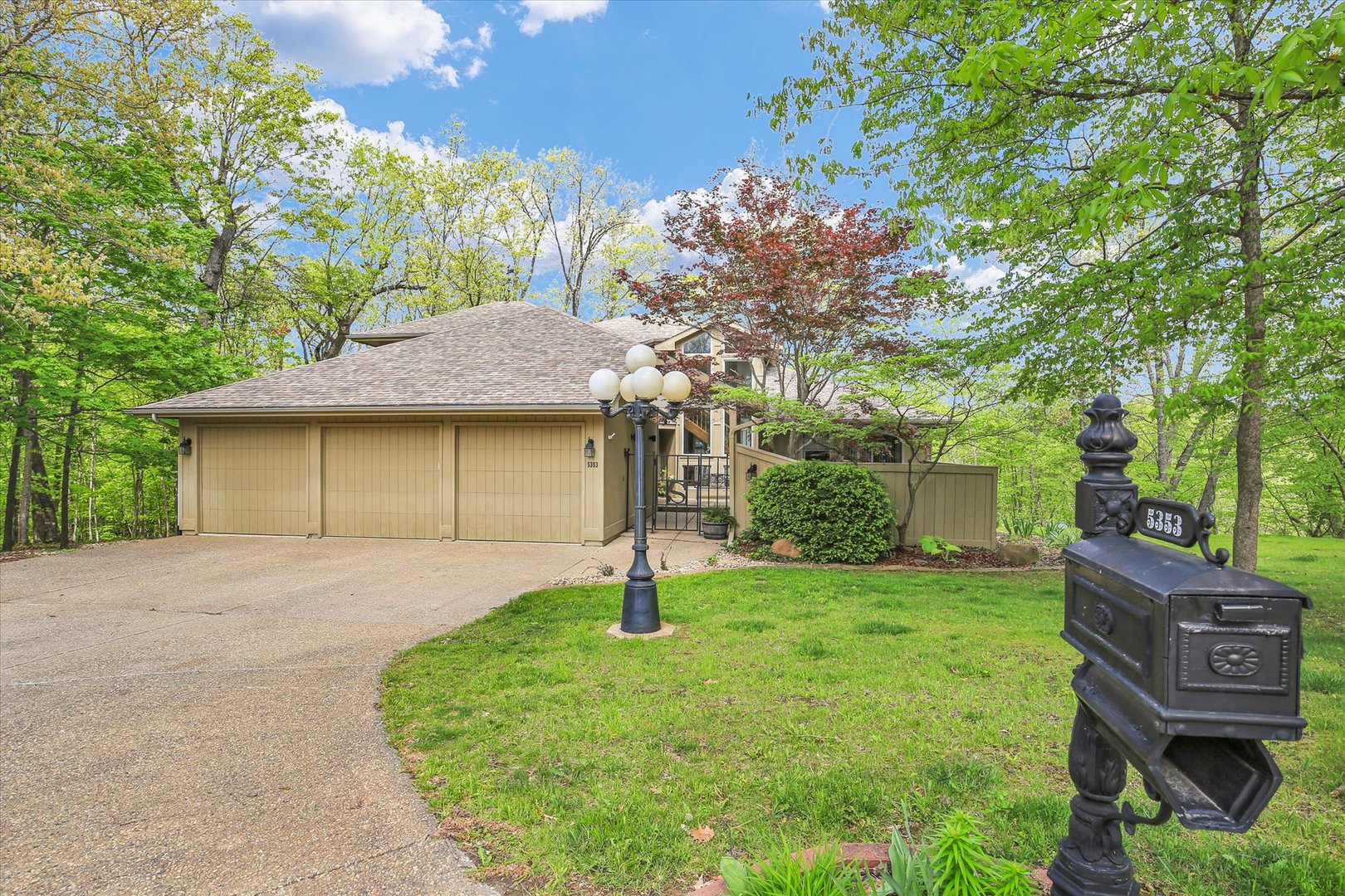5353 Bailey Avenue Clinton, IL 61727 - Photo 71 of 72