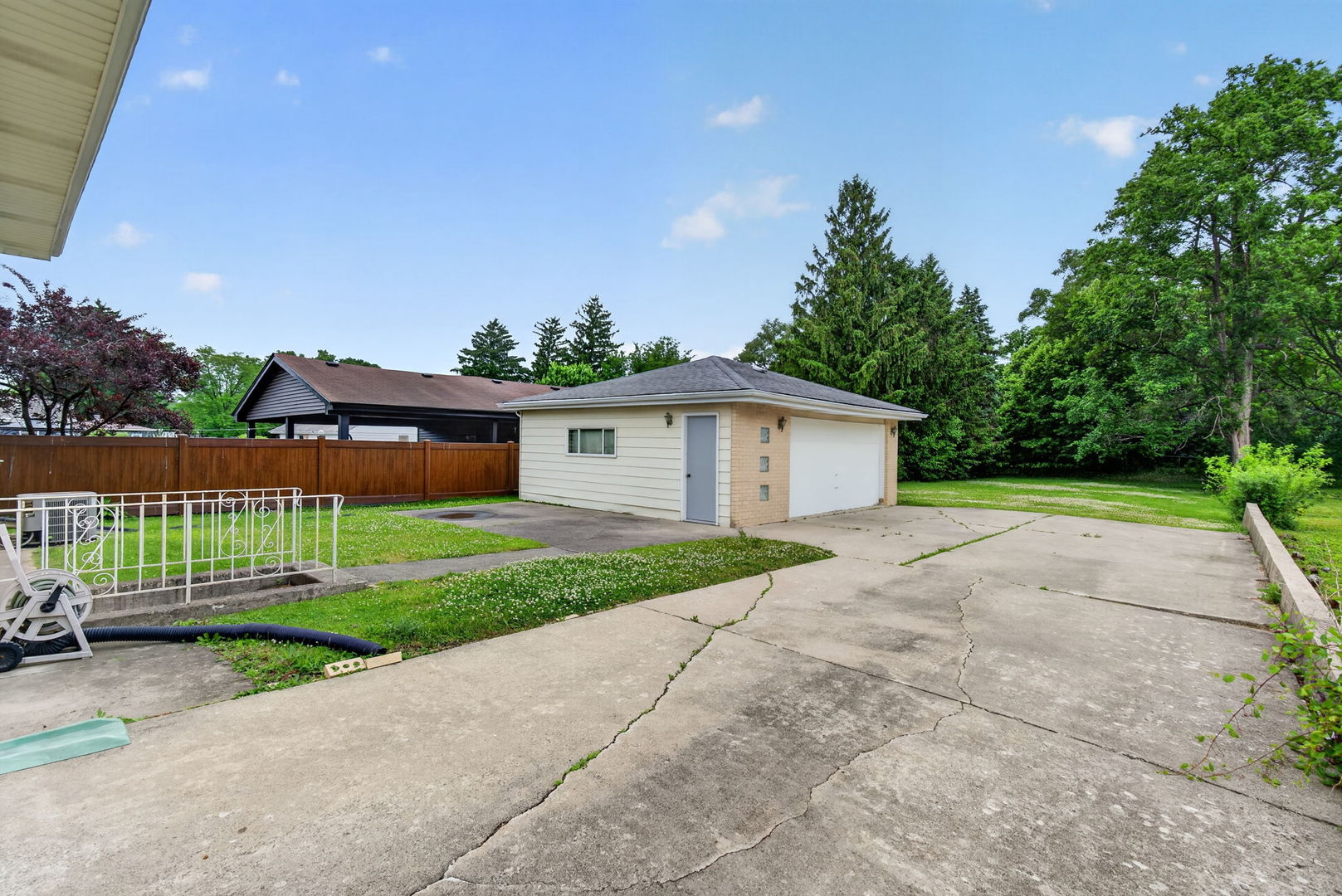 9700 West 58th Street Countryside, IL 60525 - Photo 8 of 57