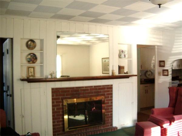 12 Atwood Road South Hadley, MA 01075 - Photo 5 of 26 Gallery Image 5