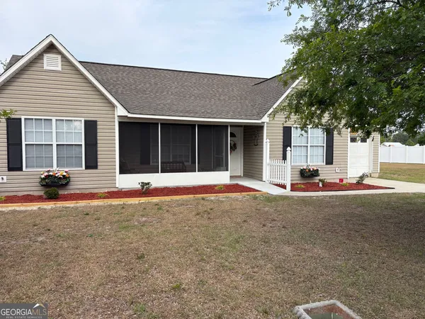 $299,900 | 6663 Pine Ridge Circle, Blackshear, GA 31516