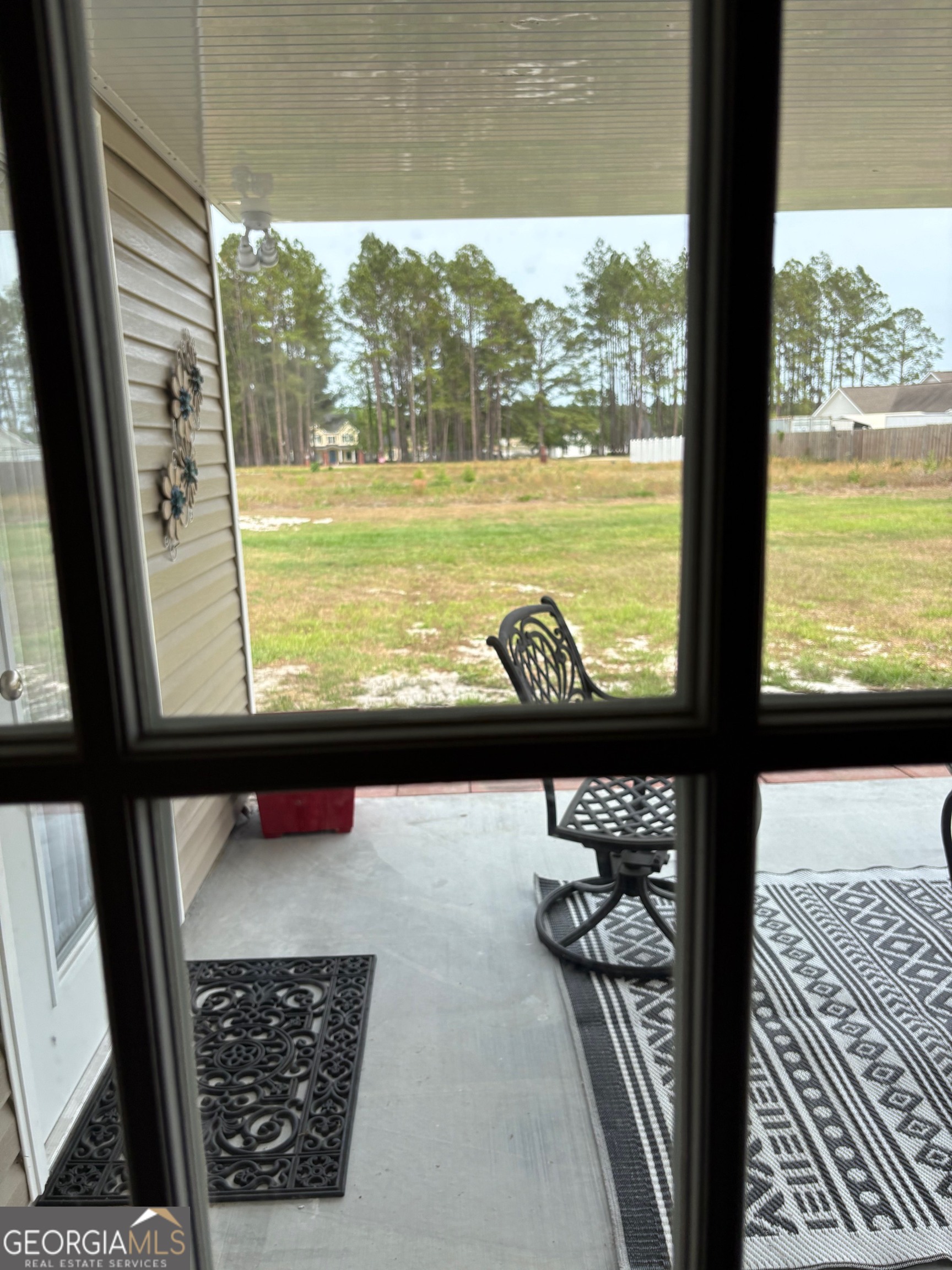 6663 Pine Ridge Circle Blackshear, GA 31516 - Photo 33 of 34 Patio