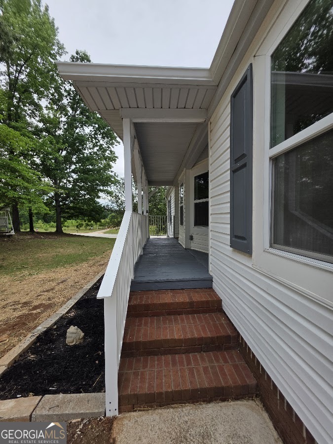 47 Forest Lake Road Pendergrass, GA 30567 - Photo 7 of 44