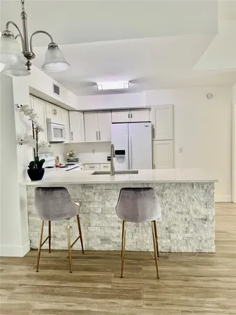 $2,295 | 4856 North State Road 7, Pompano Beach, FL 33073