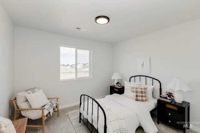 $614,990 | 1102 East Crab Spgs Street, Nampa, ID 83686