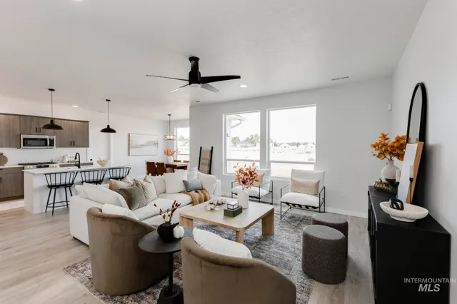 $614,990 | 1102 East Crab Spgs Street, Nampa, ID 83686