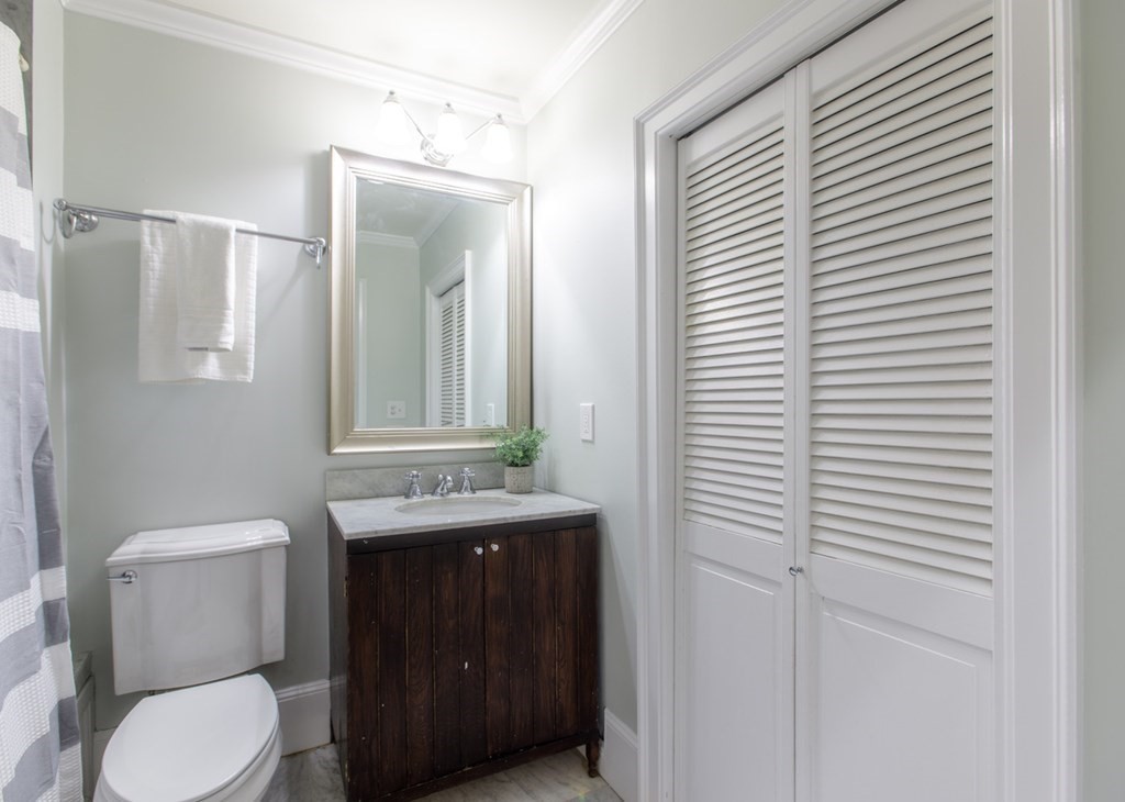 7 Holyoke Street, Unit 4 Boston, MA 02116 - Photo 16 of 22