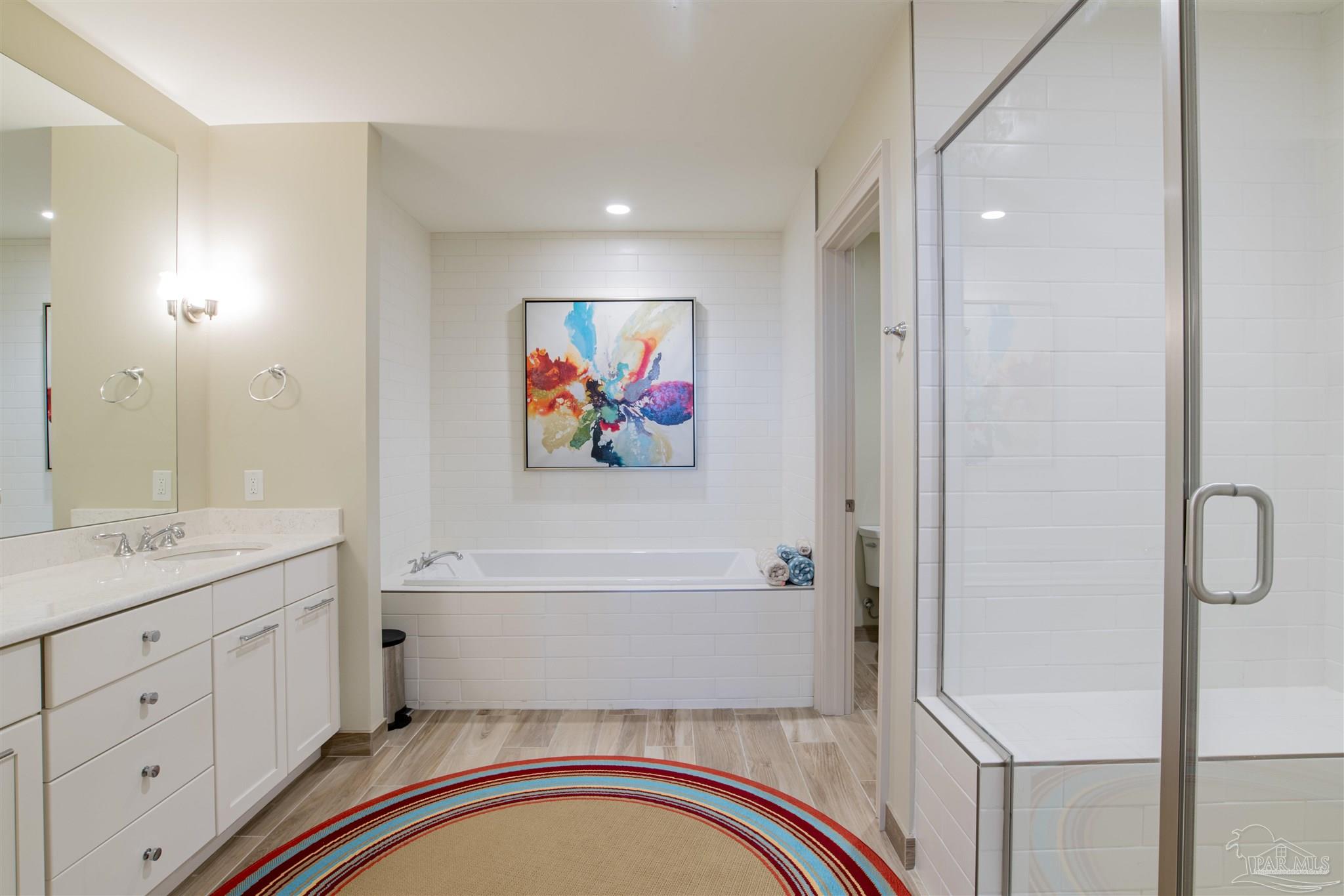 13333 Johnson Beach Road, Unit 302 Perdido Key, FL 32507 - Photo 21 of 50 Spacious Master Bathroom