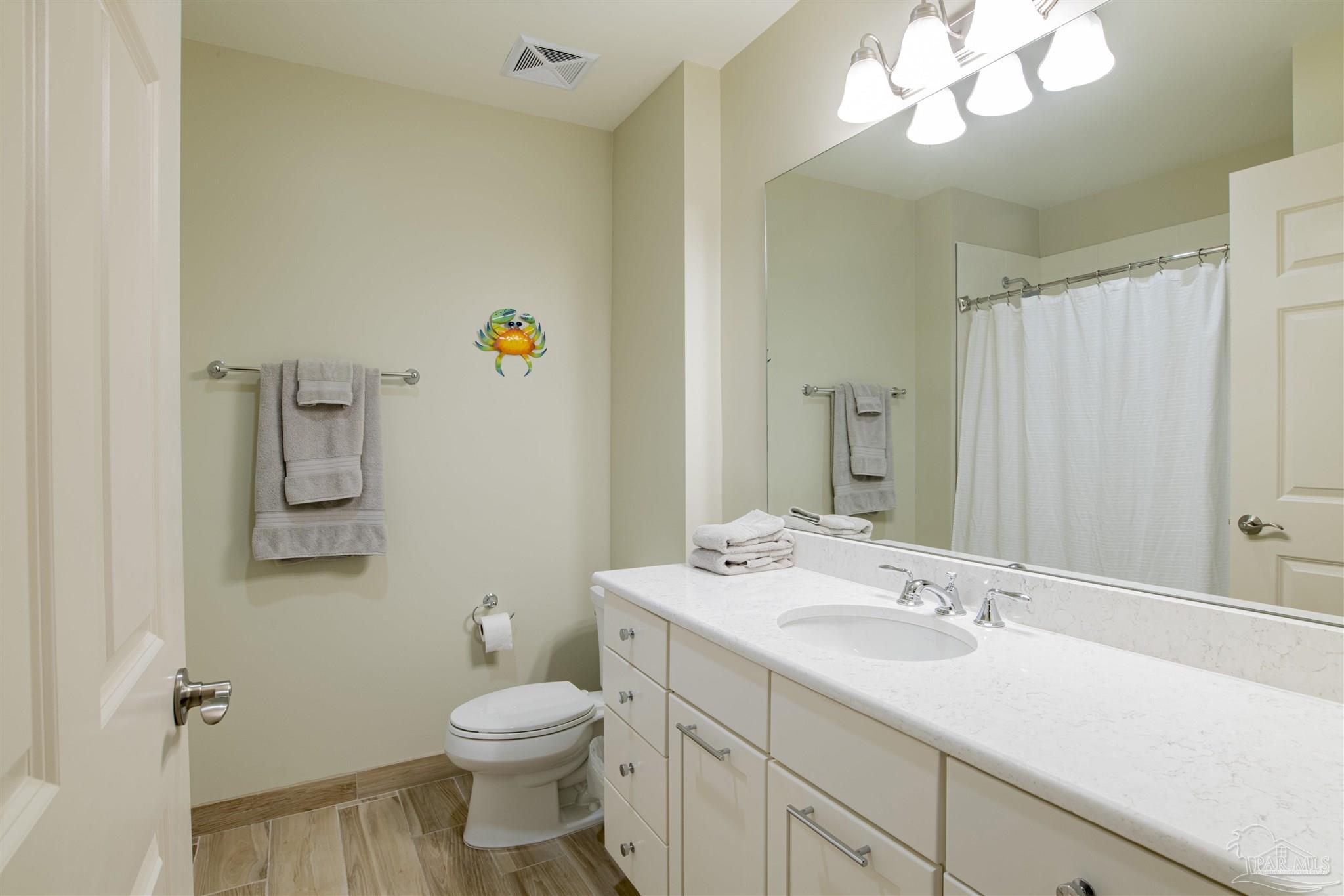 13333 Johnson Beach Road, Unit 302 Perdido Key, FL 32507 - Photo 26 of 50 Additional Bathroom with Shower/Tub Combo