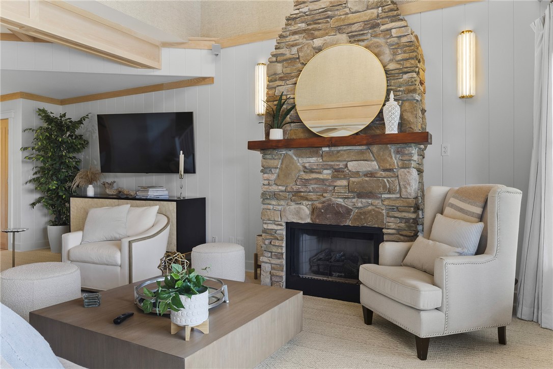 125 Corys Lane Portsmouth, RI 02871 - Photo 13 of 36