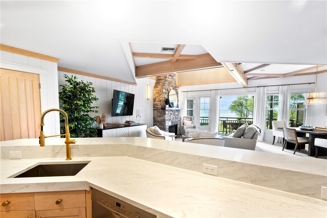 125 Corys Lane Portsmouth, RI 02871 - Photo 33 of 36