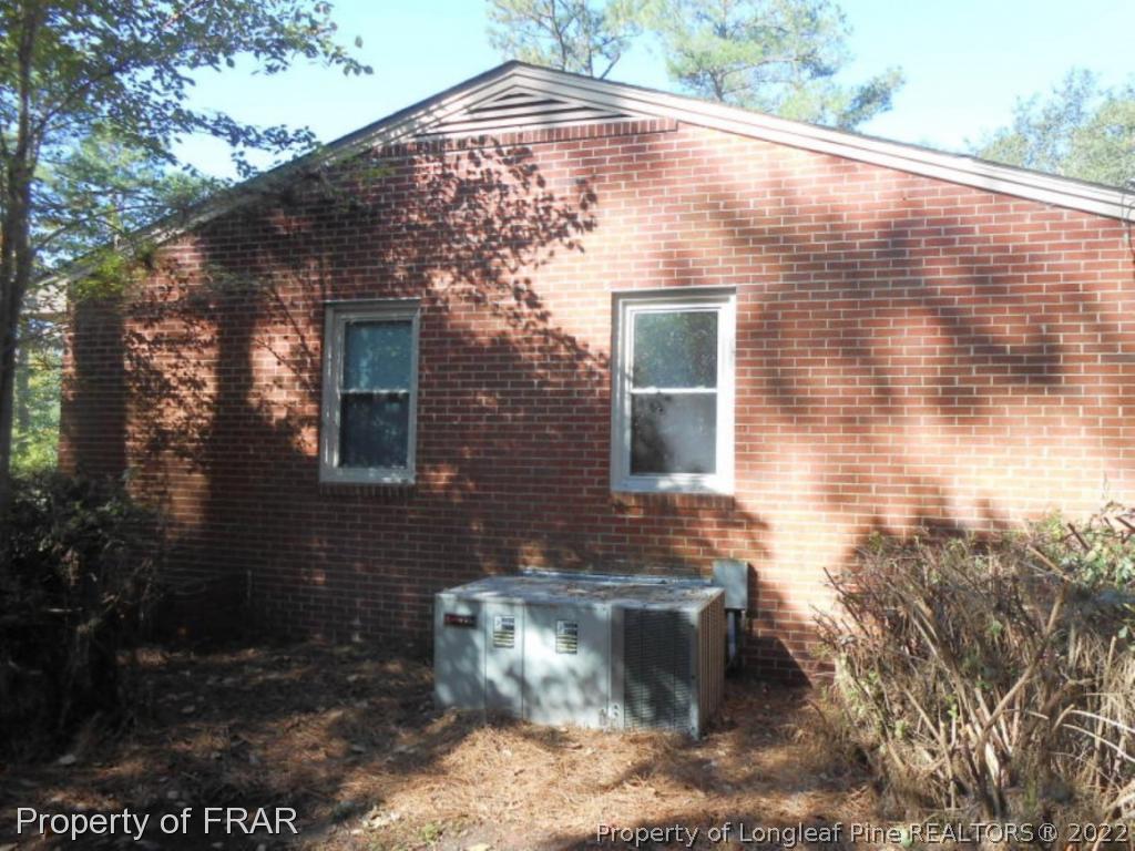 507 Bee Gee Road Lumberton, NC 28358 - Photo 10 of 29 Gallery Image 10