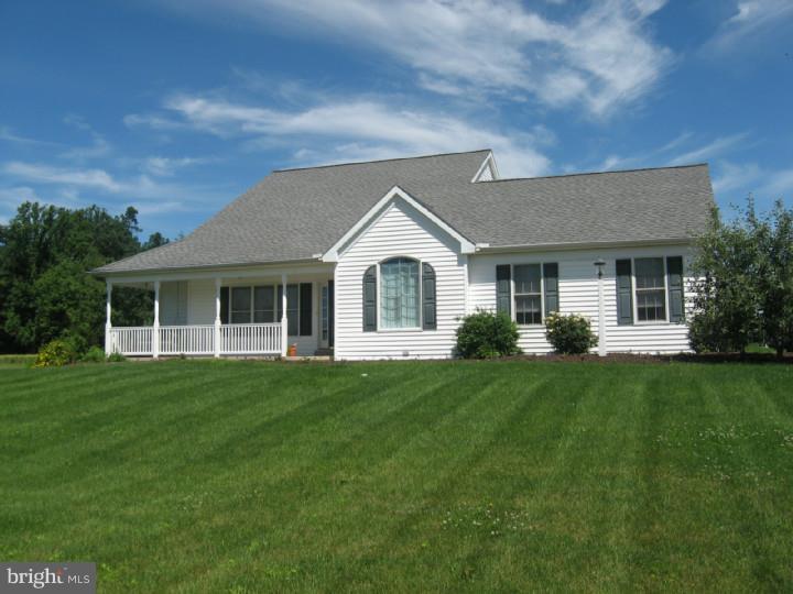 241 Schoff Road Atglen, PA 19310 - Photo 1 of 22 Front Yard