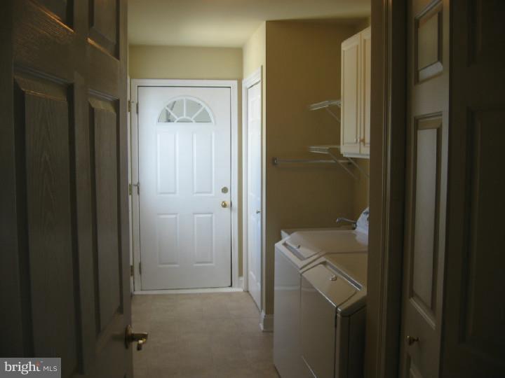 241 Schoff Road Atglen, PA 19310 - Photo 9 of 22 Laundry Room