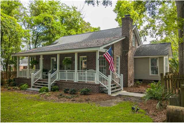 212 Rivers Street Mount Pleasant, SC 29464 - Photo 1 of 4 Primary Photo