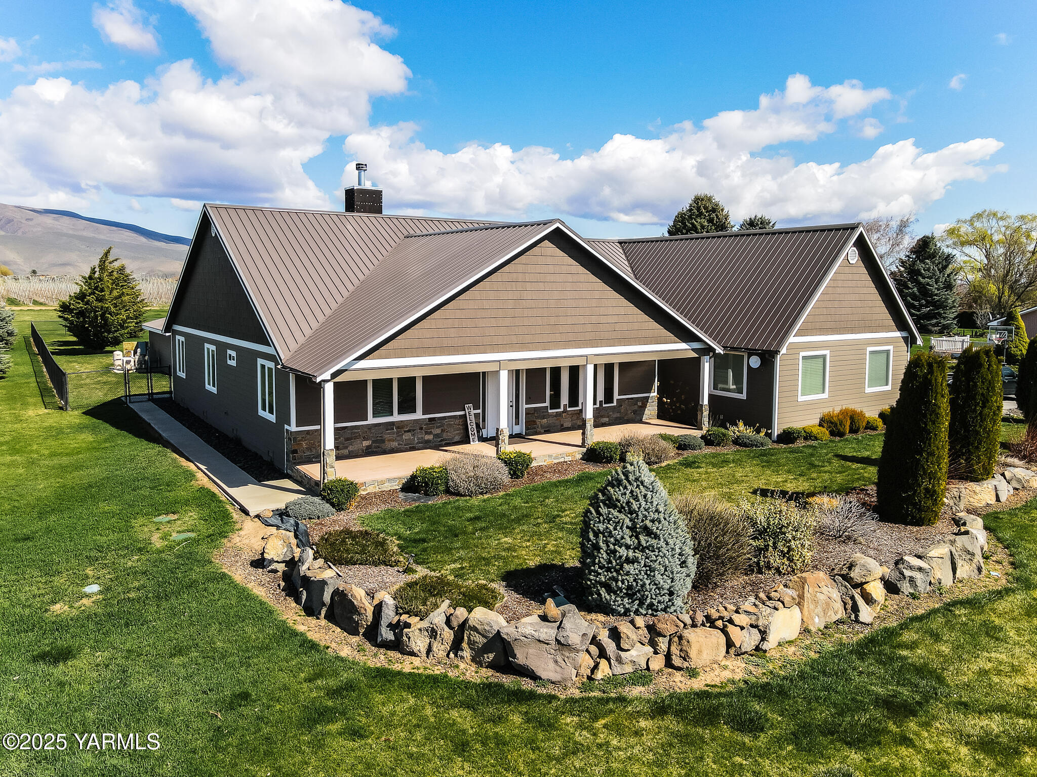 795 Rosenkranz Road Tieton, WA 98947 - Photo 1 of 34 DJI_0581