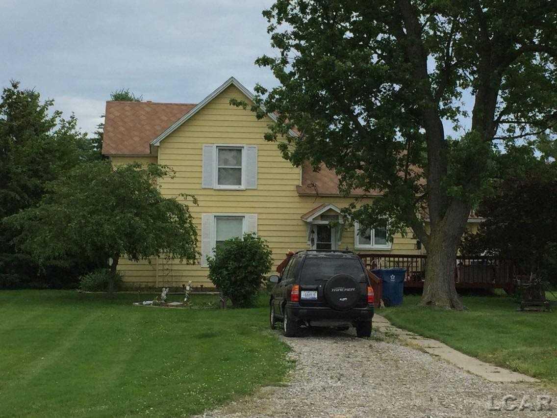 10427 North Lenawee County Line Road Milan, MI 48160 - Photo 2 of 9