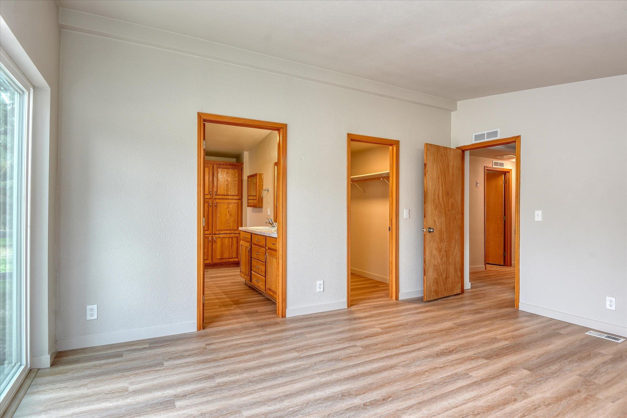 18318 North Atlantic Road Colbert, WA 99005 - Photo 15 of 28 Gallery Image 15