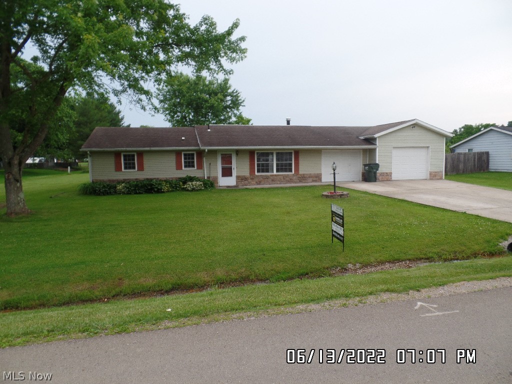 6155 Georgia Road Nashport, OH 43830 - Photo 2 of 22
