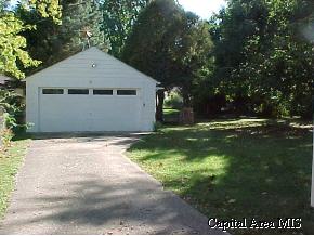 2160 East Hood Street Springfield, IL 62703 - Photo 2 of 8 Gallery Image 2
