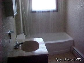 2160 East Hood Street Springfield, IL 62703 - Photo 6 of 8 Gallery Image 6