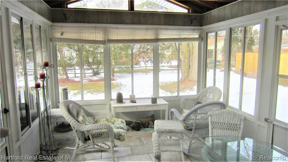 23633 Gill Road Farmington, MI 48335 - Photo 9 of 28 IMG_0129.JPG