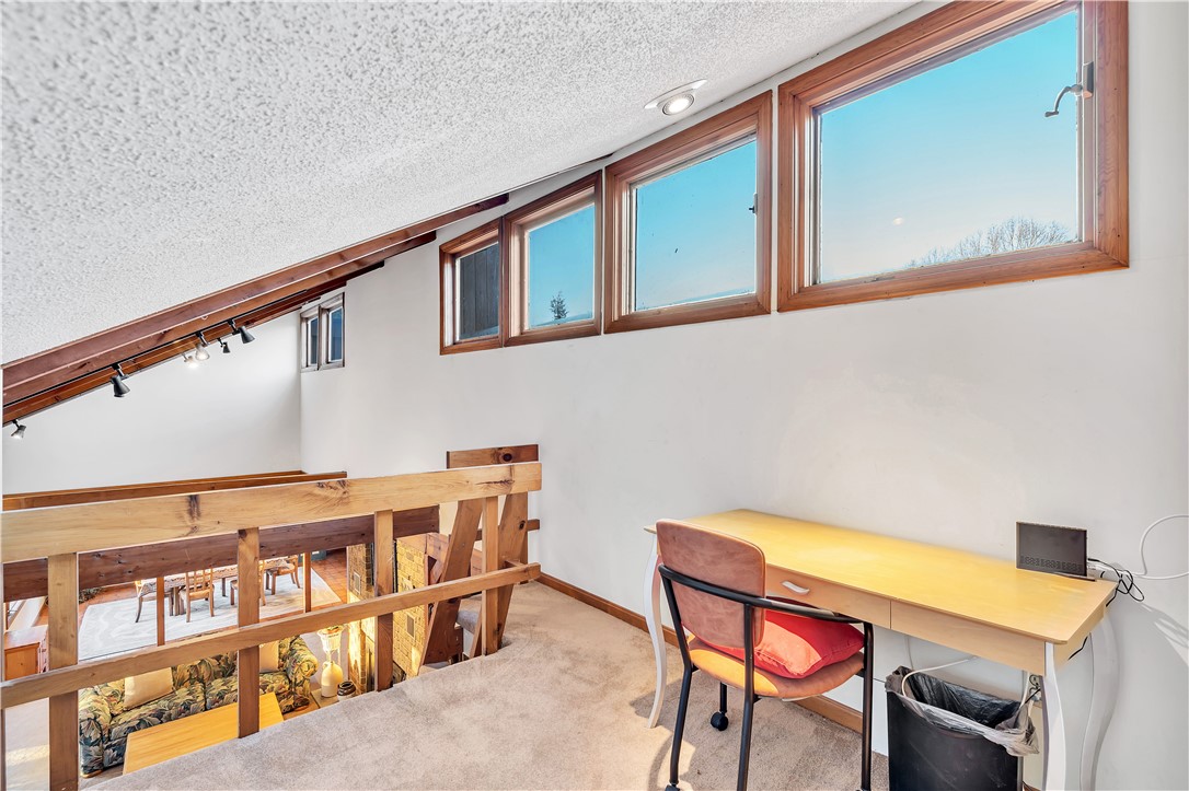 67 Viva Way Woonsocket, RI 02895 - Photo 12 of 18 Gallery Image 12