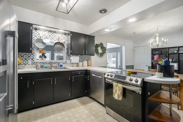 $269,000 | 1609 Orchard Drive, Portage, MI 49002