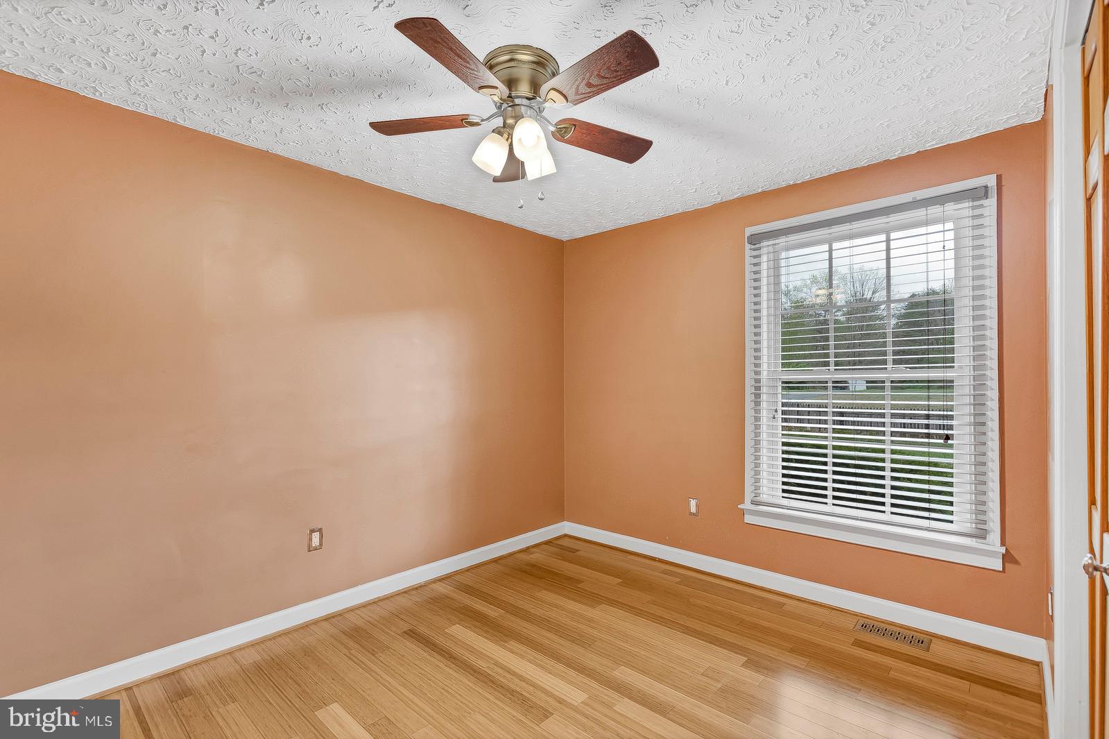 476 Bafford Road Lusby, MD 20657 - Photo 17 of 28 Bedroom3