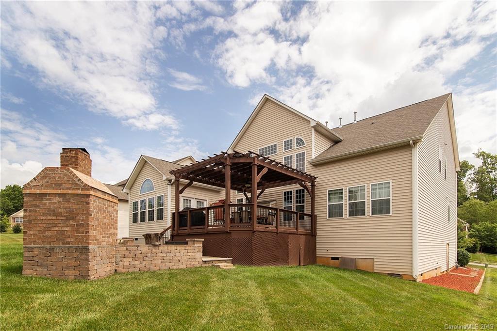 7811 Wiltshire Ridge Road Charlotte, NC 28269 - Photo 32 of 37 Gallery Image 32