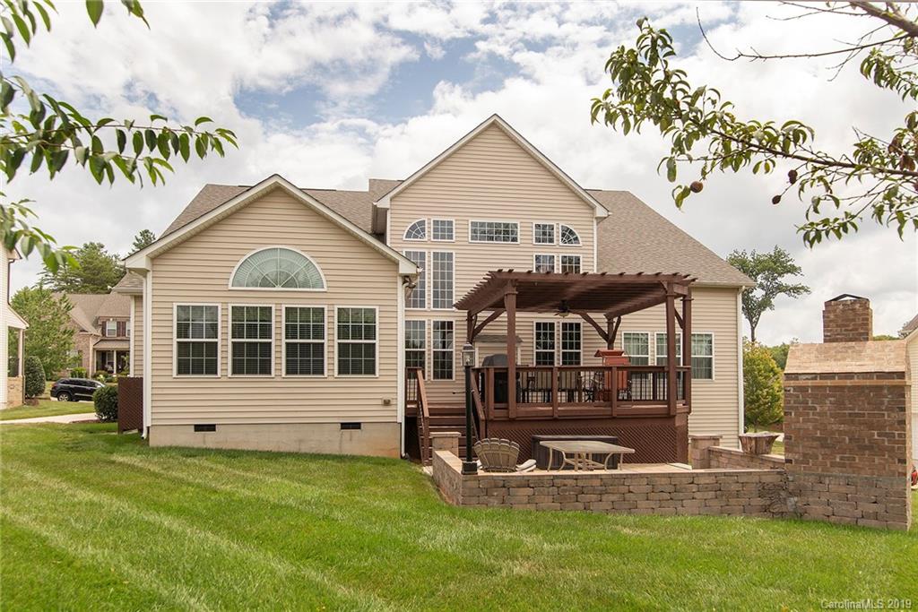 7811 Wiltshire Ridge Road Charlotte, NC 28269 - Photo 35 of 37 Gallery Image 35