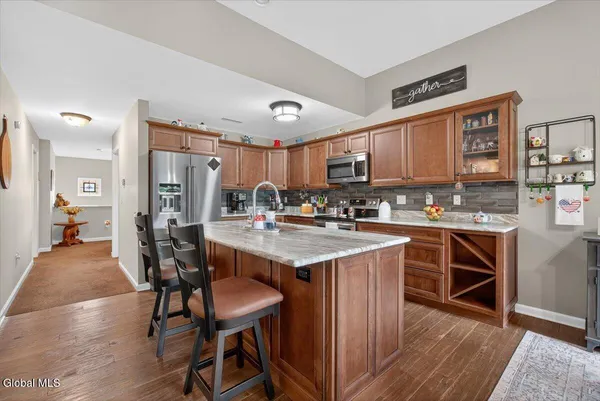 $325,000 | 114 Cherry Blossom Court, Rotterdam, NY 12306