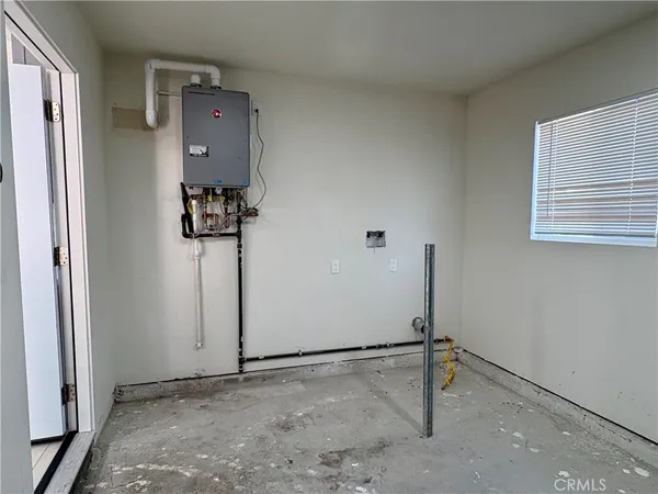 $2,650 | 296 North Allen Street, Unit 3, San Bernardino, CA 92408