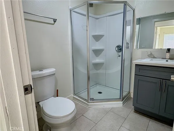 $2,650 | 296 North Allen Street, Unit 3, San Bernardino, CA 92408