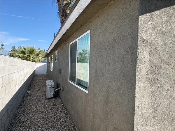 $2,650 | 296 North Allen Street, Unit 3, San Bernardino, CA 92408