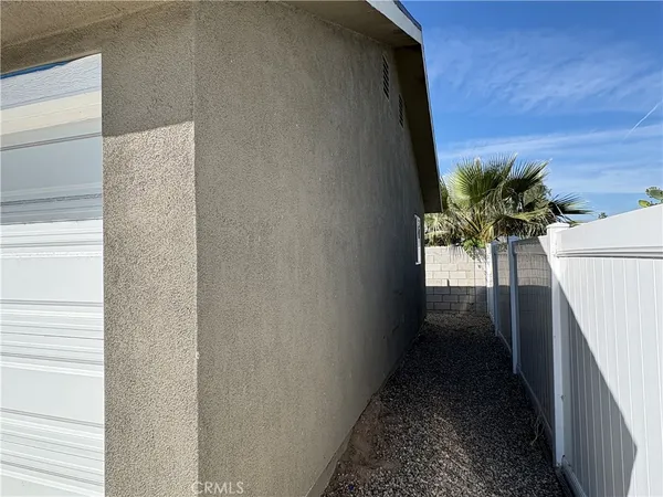 $2,650 | 296 North Allen Street, Unit 3, San Bernardino, CA 92408